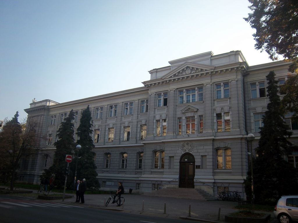 Zagrebačke gimnazije V. zagrebačka gimnazija B